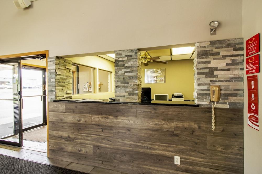 Econo Lodge Watertown Εξωτερικό φωτογραφία