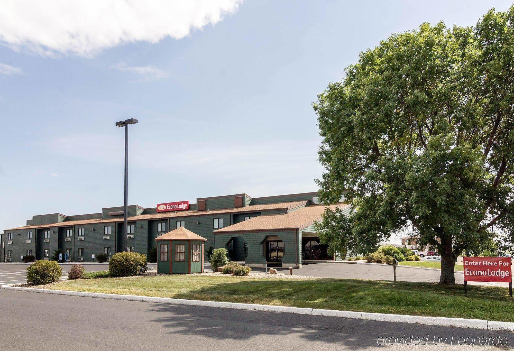 Econo Lodge Watertown Εξωτερικό φωτογραφία