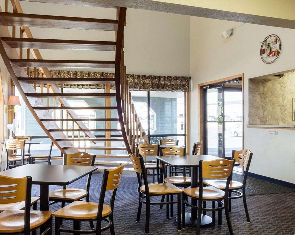 Econo Lodge Watertown Εστιατόριο φωτογραφία