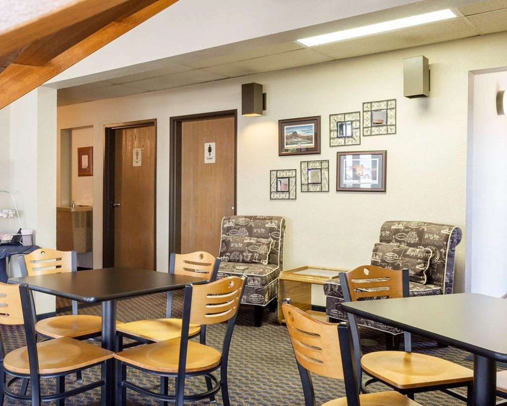 Econo Lodge Watertown Εστιατόριο φωτογραφία